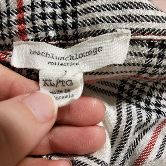 BEACHLUNCHLOUNGE Bailey Plaid Split Tail Button Up Shirt XL - Picture 6 of 8